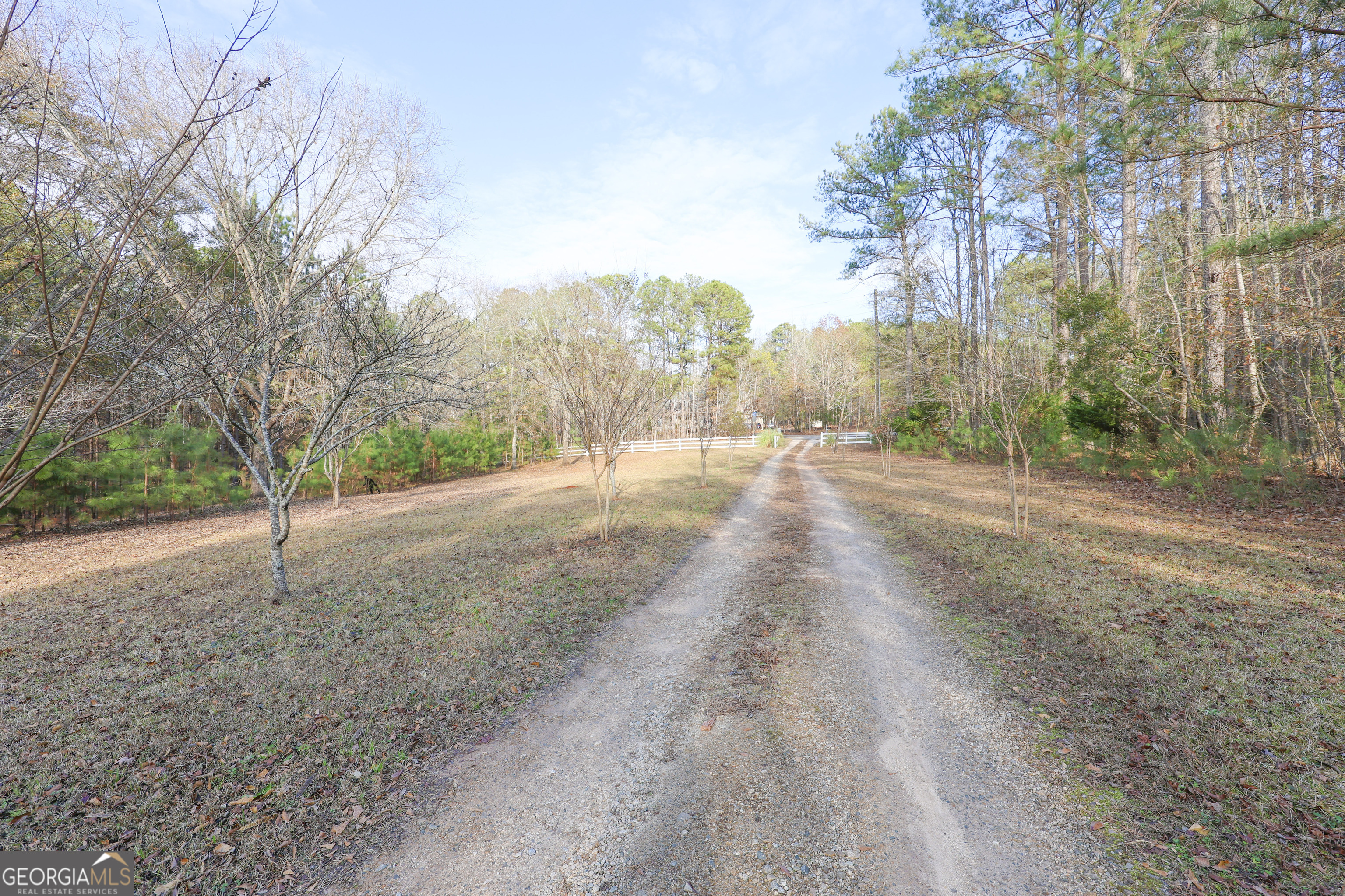42 Deer Pointe Court Property Photo 13