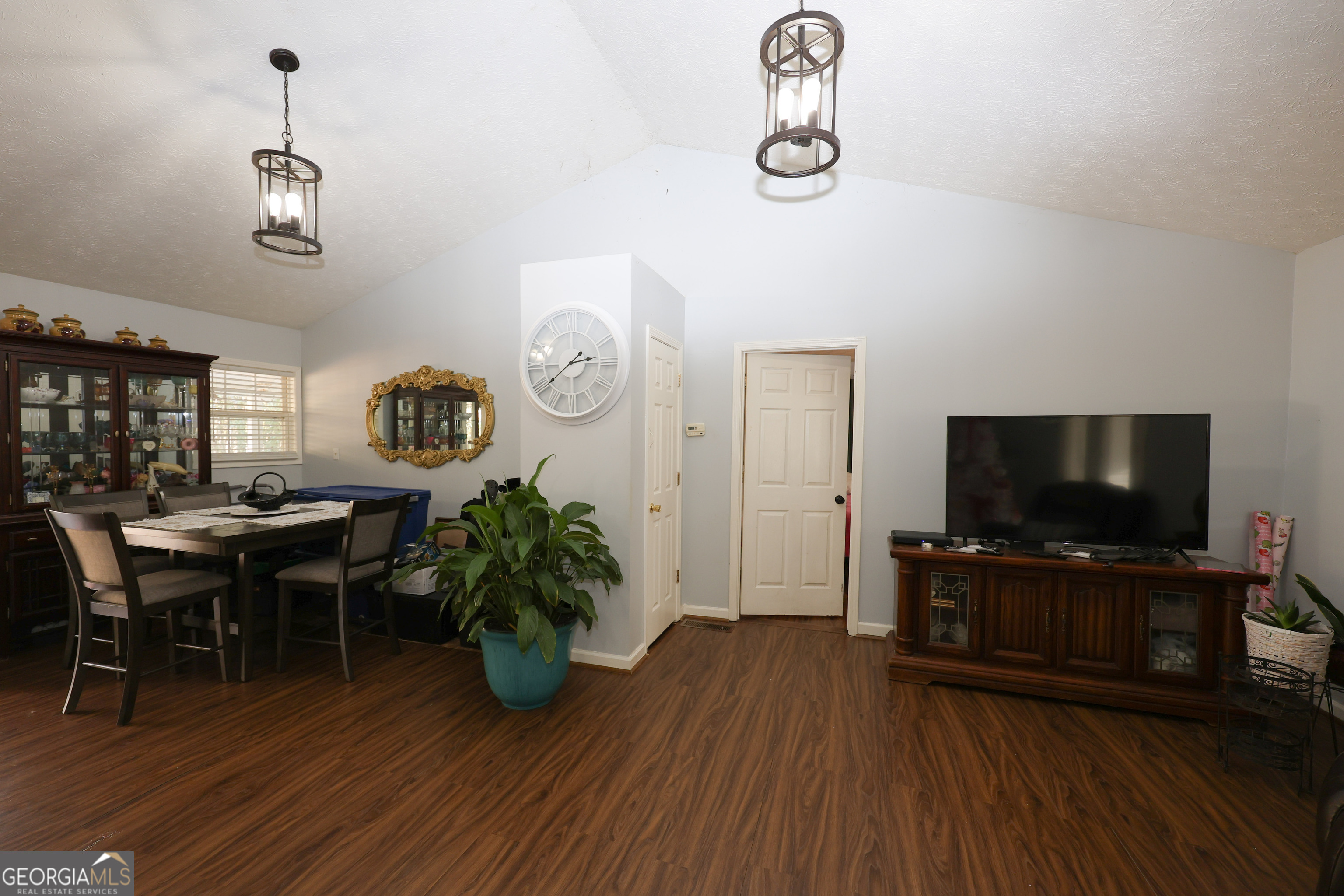 42 Deer Pointe Court Property Photo 21