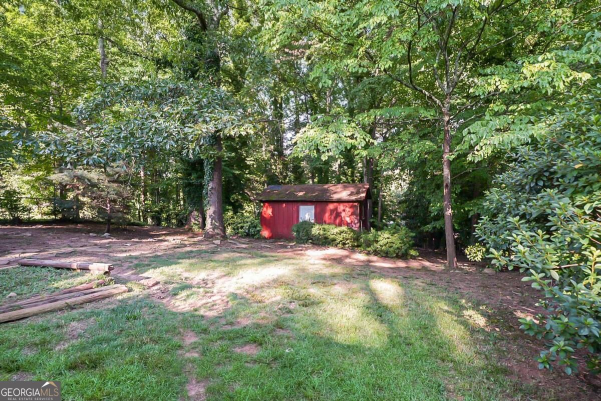 2834 S Clark Drive Property Photo 11