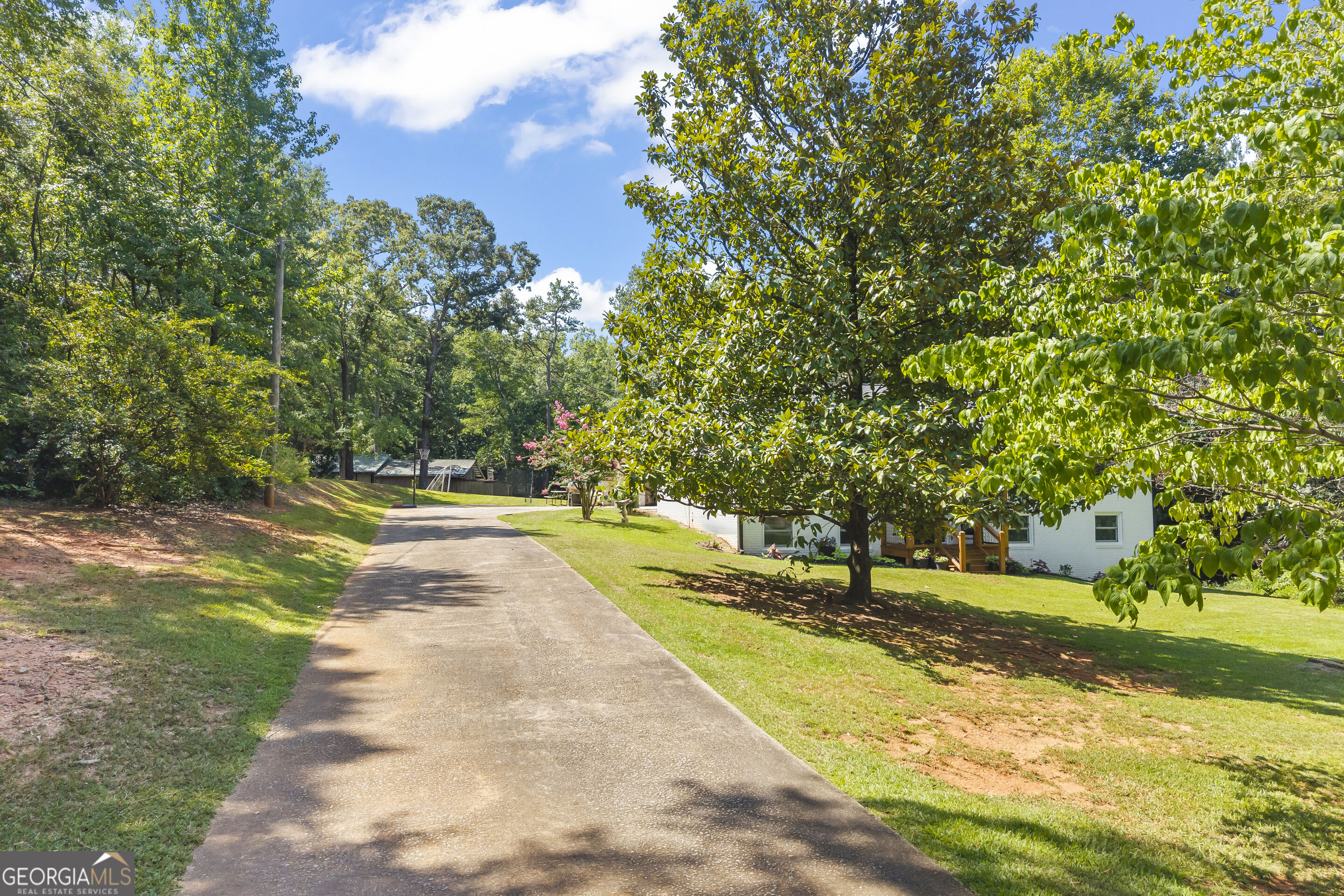 55 Emory Drive Property Photo 5