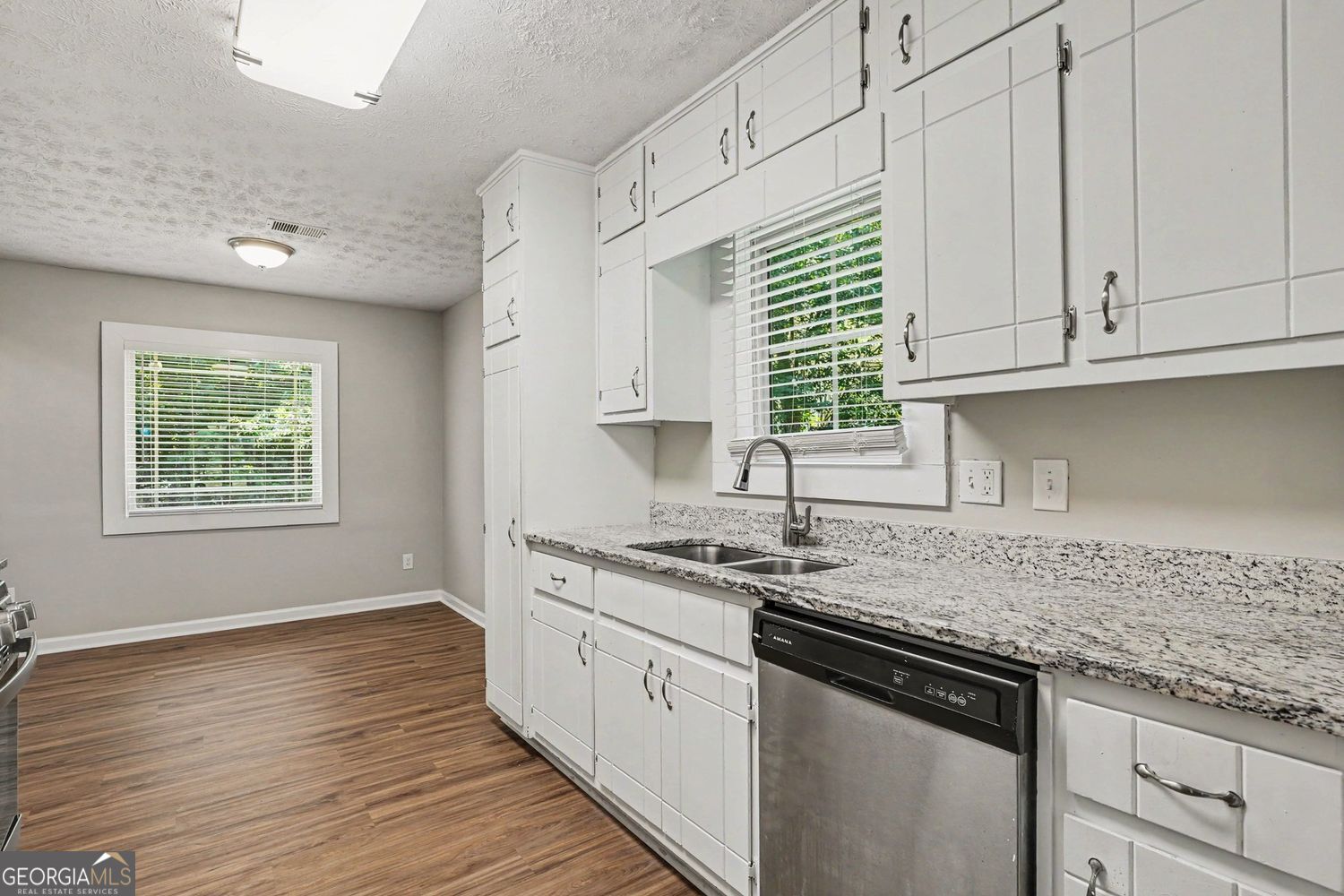 3099 Shoal Creek Court Property Photo 16