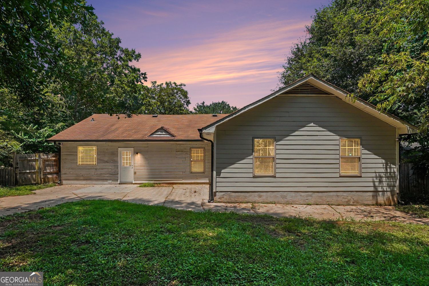 3099 Shoal Creek Court Property Photo 27