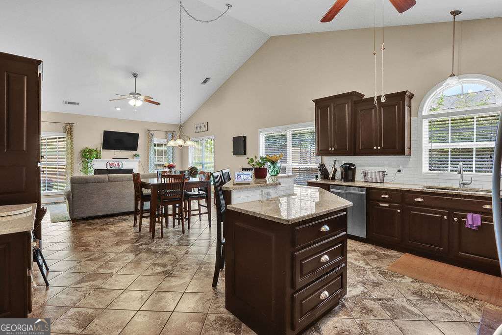 4337 Shag Bark Trail Property Photo 20