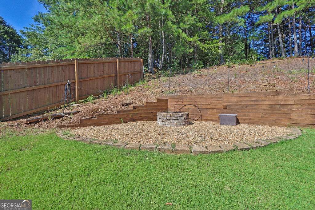 4337 Shag Bark Trail Property Photo 32