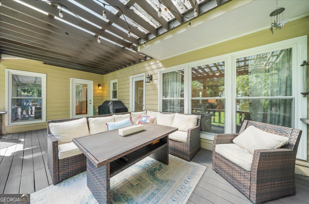 2530 Fairview Drive Property Photo 48