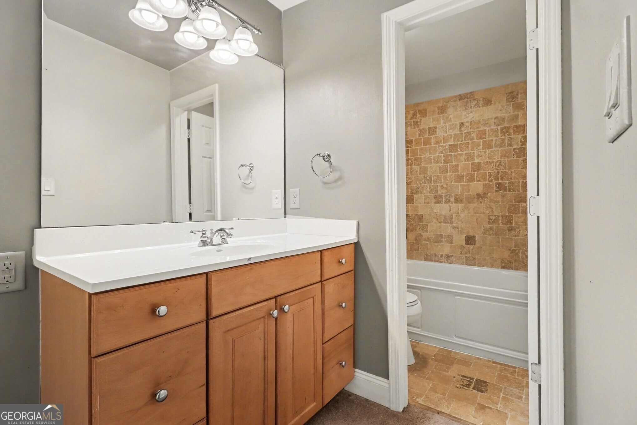 1202 Pine Heights Drive Property Photo 30