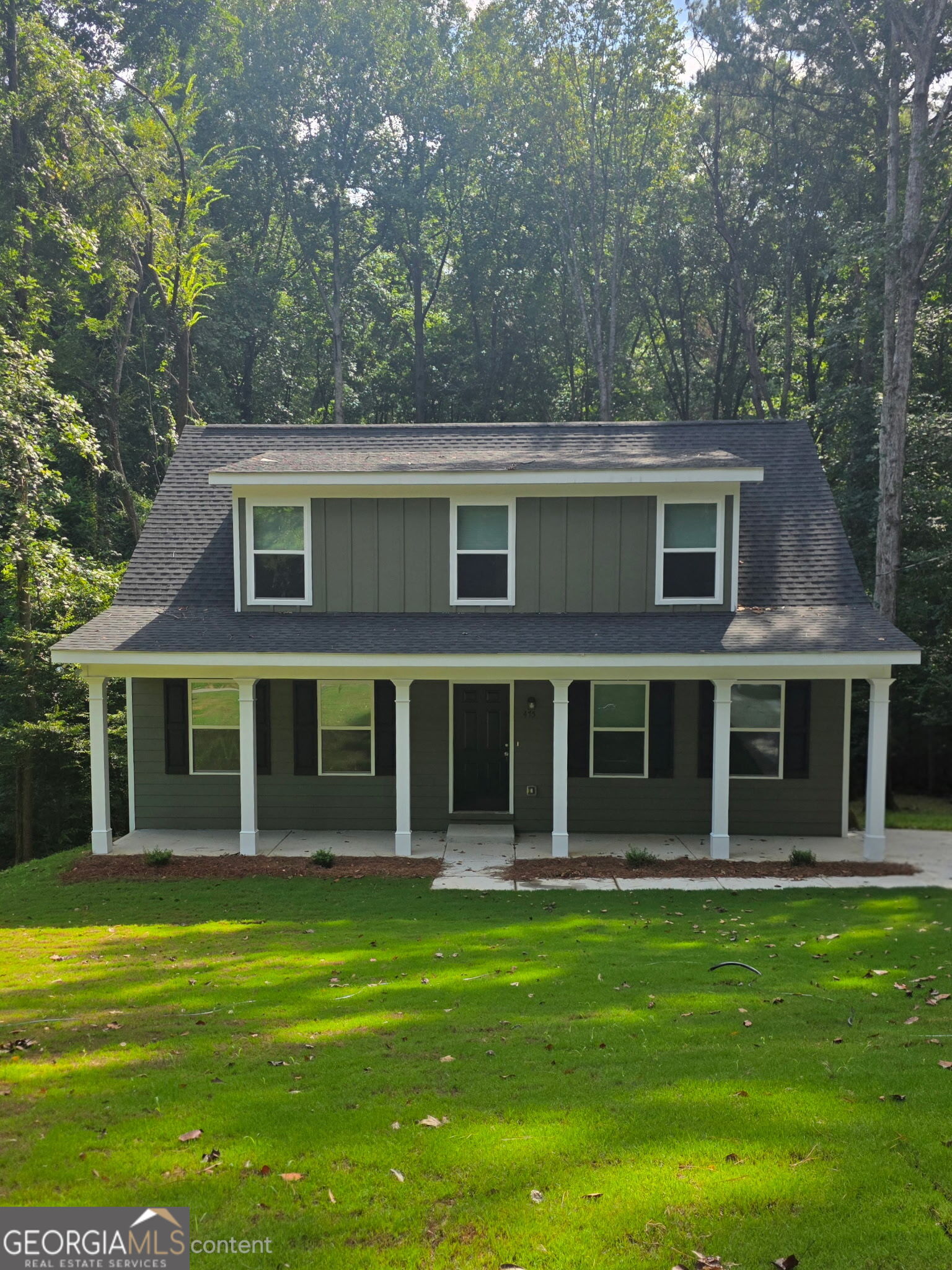 475 Somerset Drive Property Photo 1
