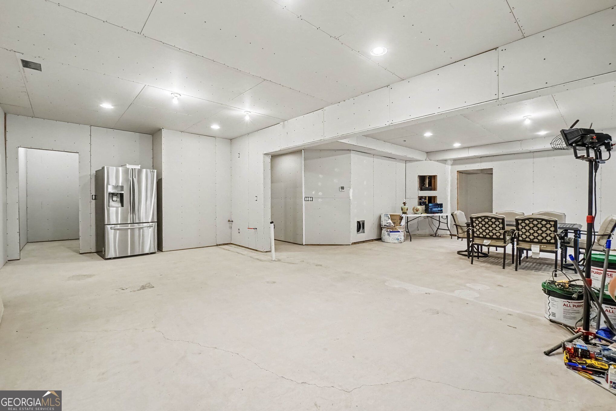 5067 Julia Way Property Photo 33