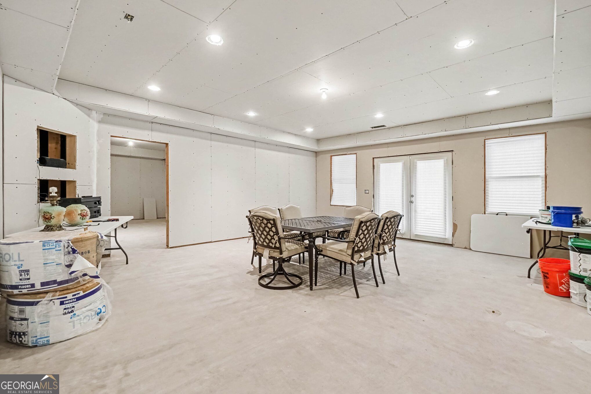 5067 Julia Way Property Photo 34