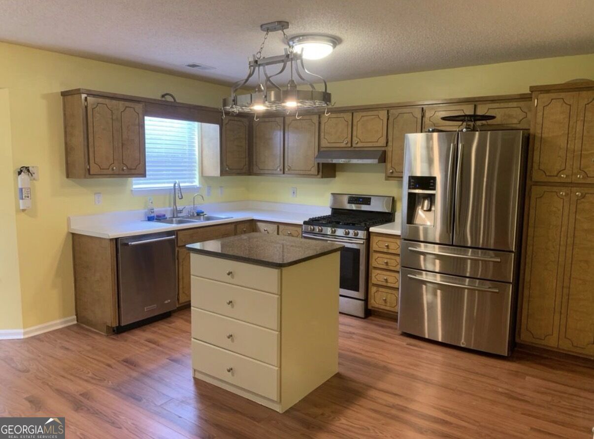 1406 Misty Ridge Court Property Photo 5