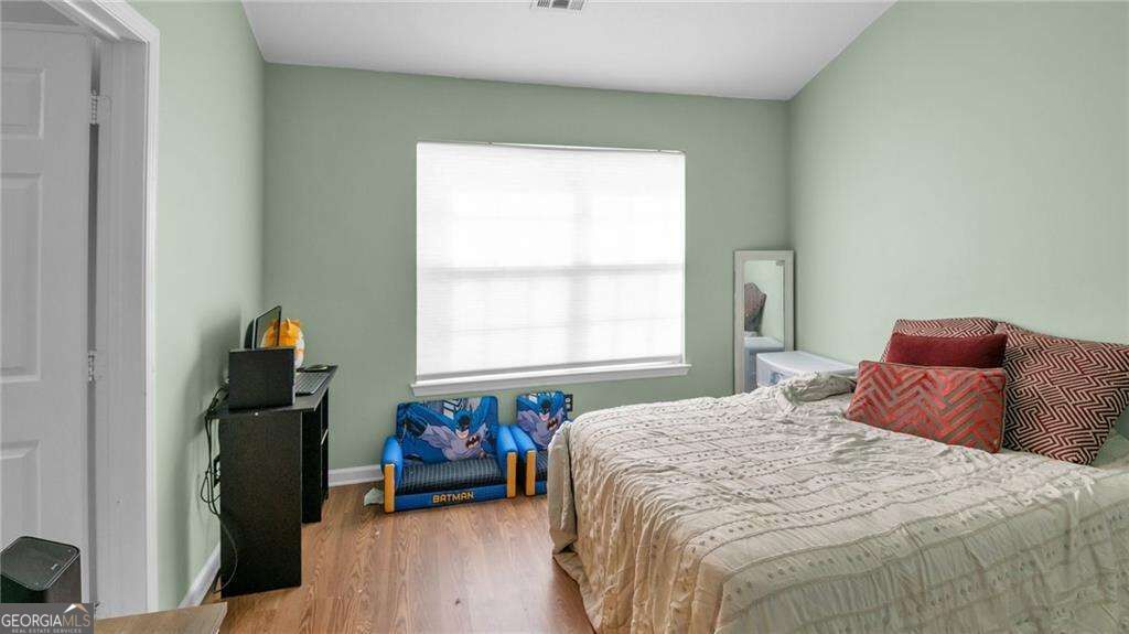 398 Pine Hill Place Property Photo 13