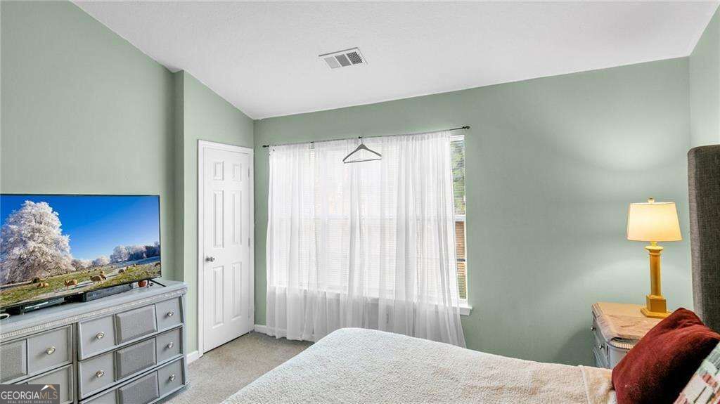 398 Pine Hill Place Property Photo 18