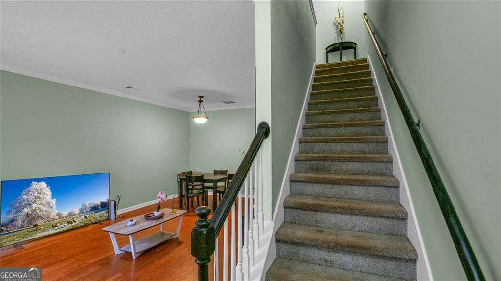 398 Pine Hill Place Property Photo 22