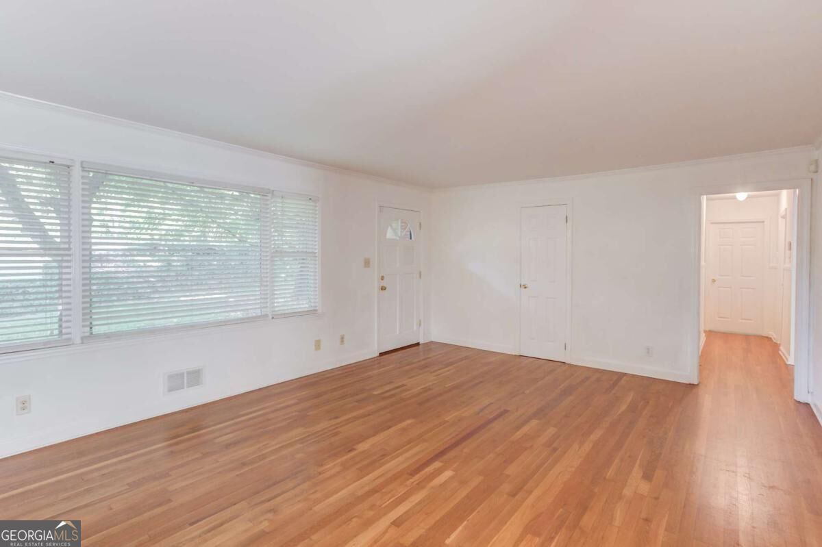 4594 Chamblee Tucker Road Property Photo 11