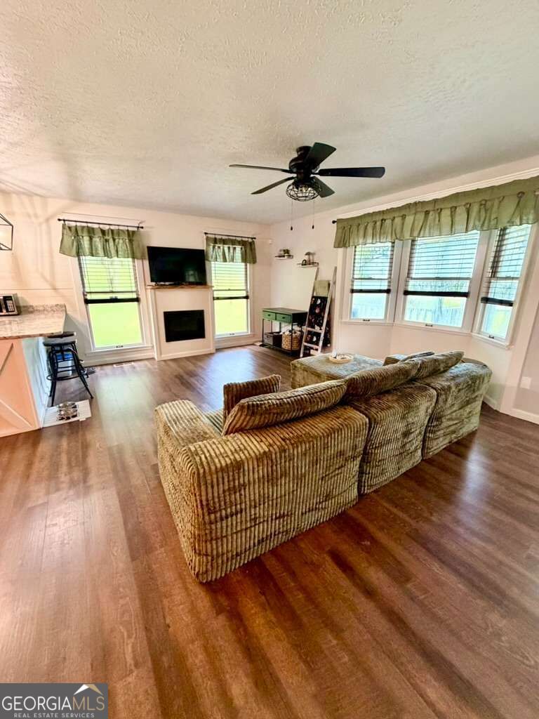 4886 Buchanan Highway Property Photo 12