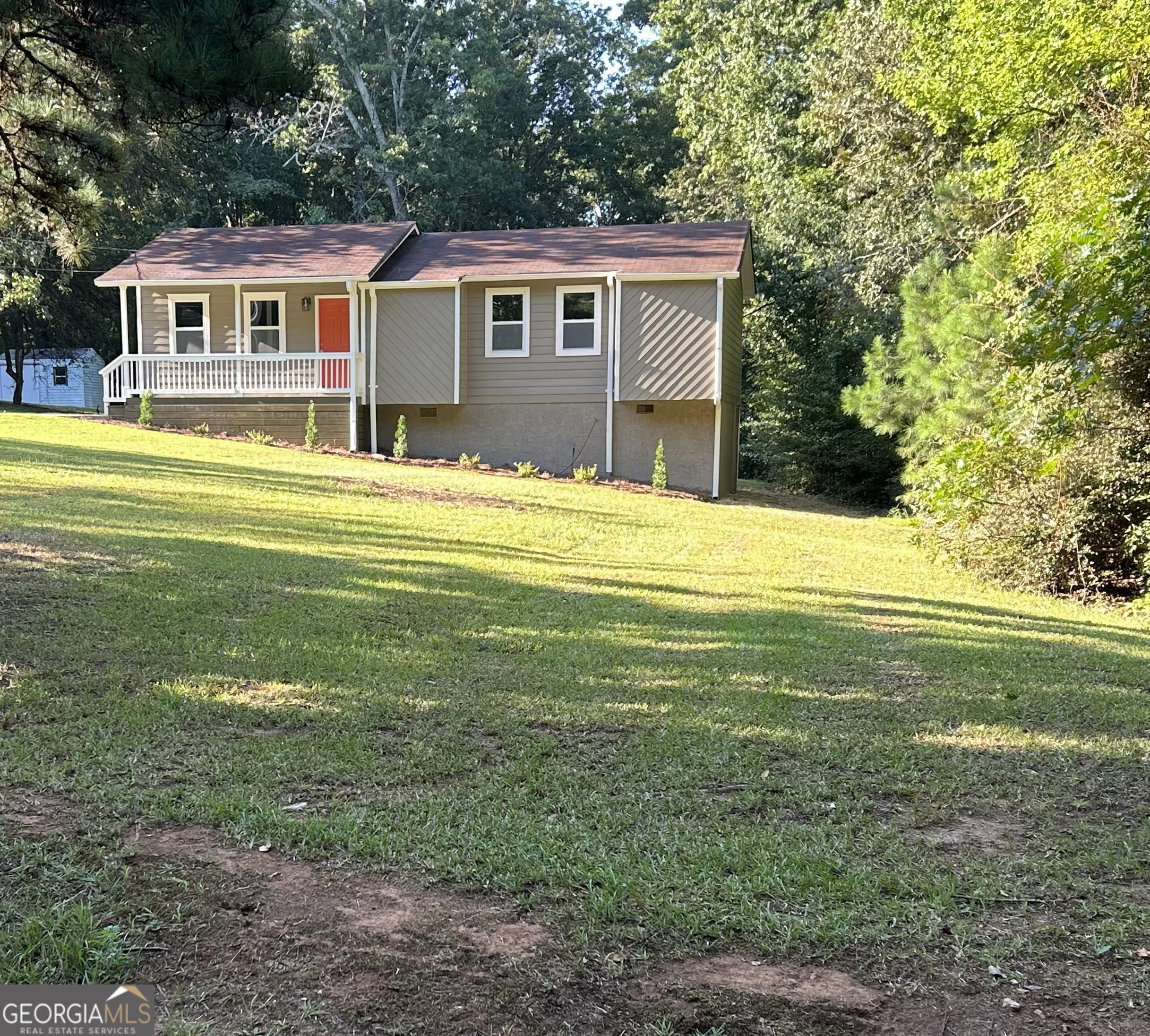 2683 Legion Lake Road Property Photo 1