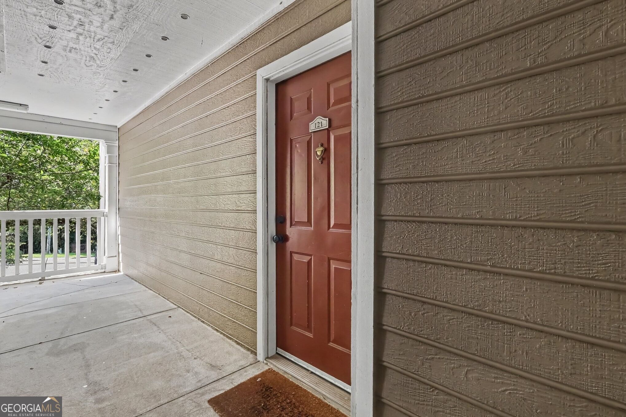 121 Bentley Place Property Photo 8