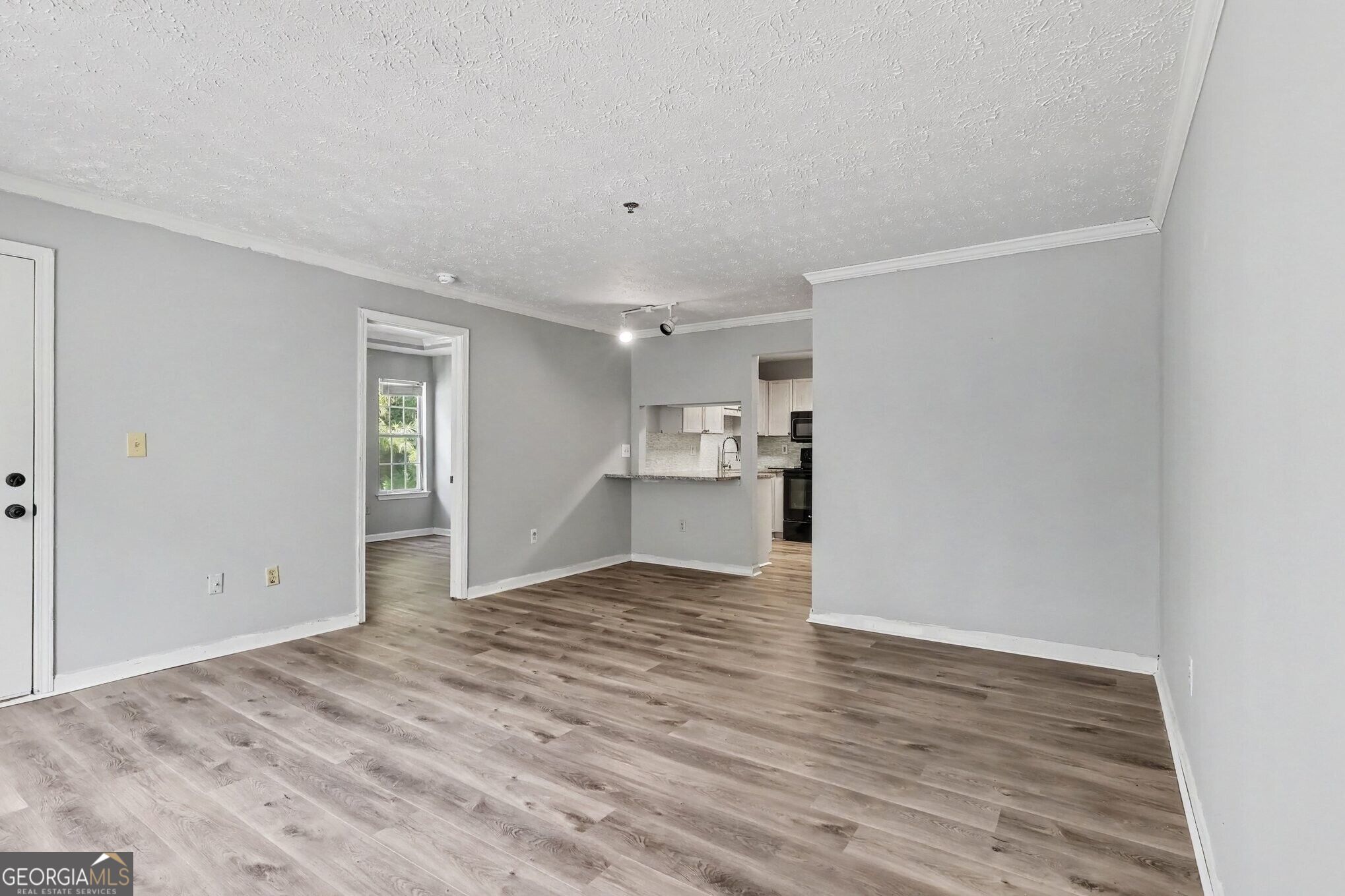 121 Bentley Place Property Photo 13
