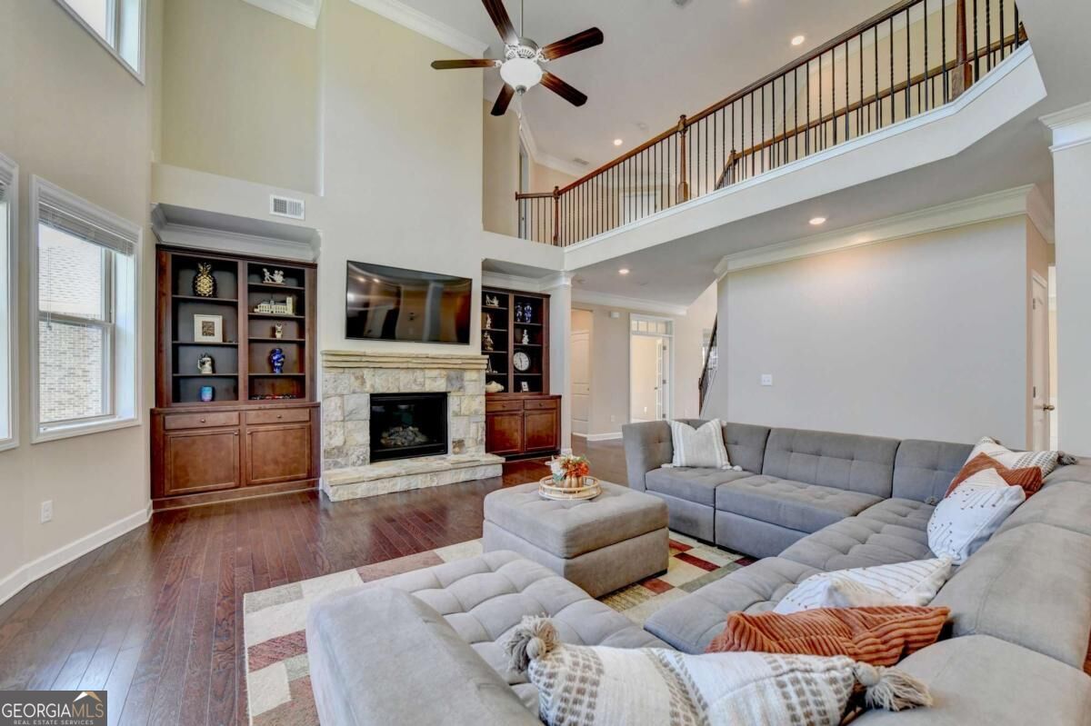 1705 Blackstone Avenue Property Photo 15