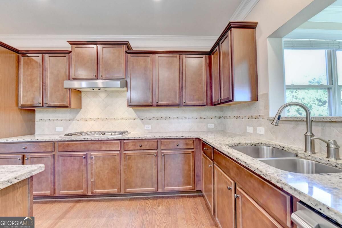 1705 Blackstone Avenue Property Photo 20