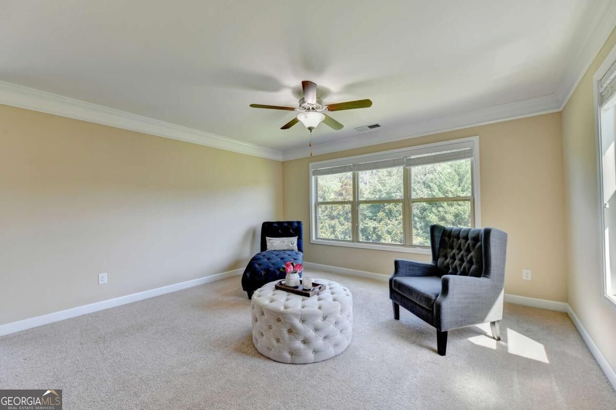 1705 Blackstone Avenue Property Photo 34