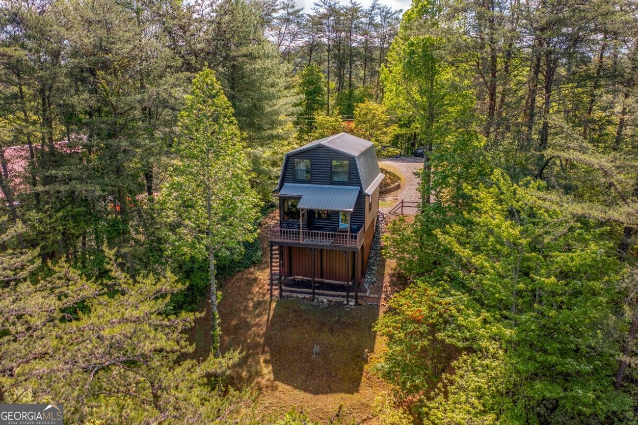 115 Lakeview Drive Property Photo 3