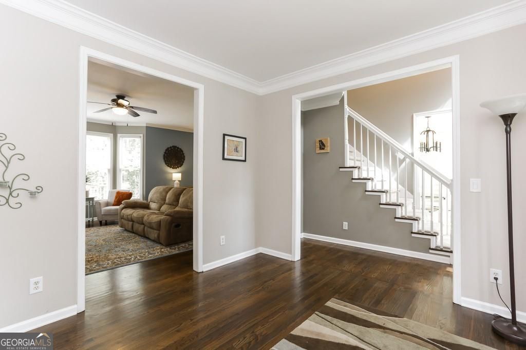 3119 Swallow Drive Ne Property Photo 6