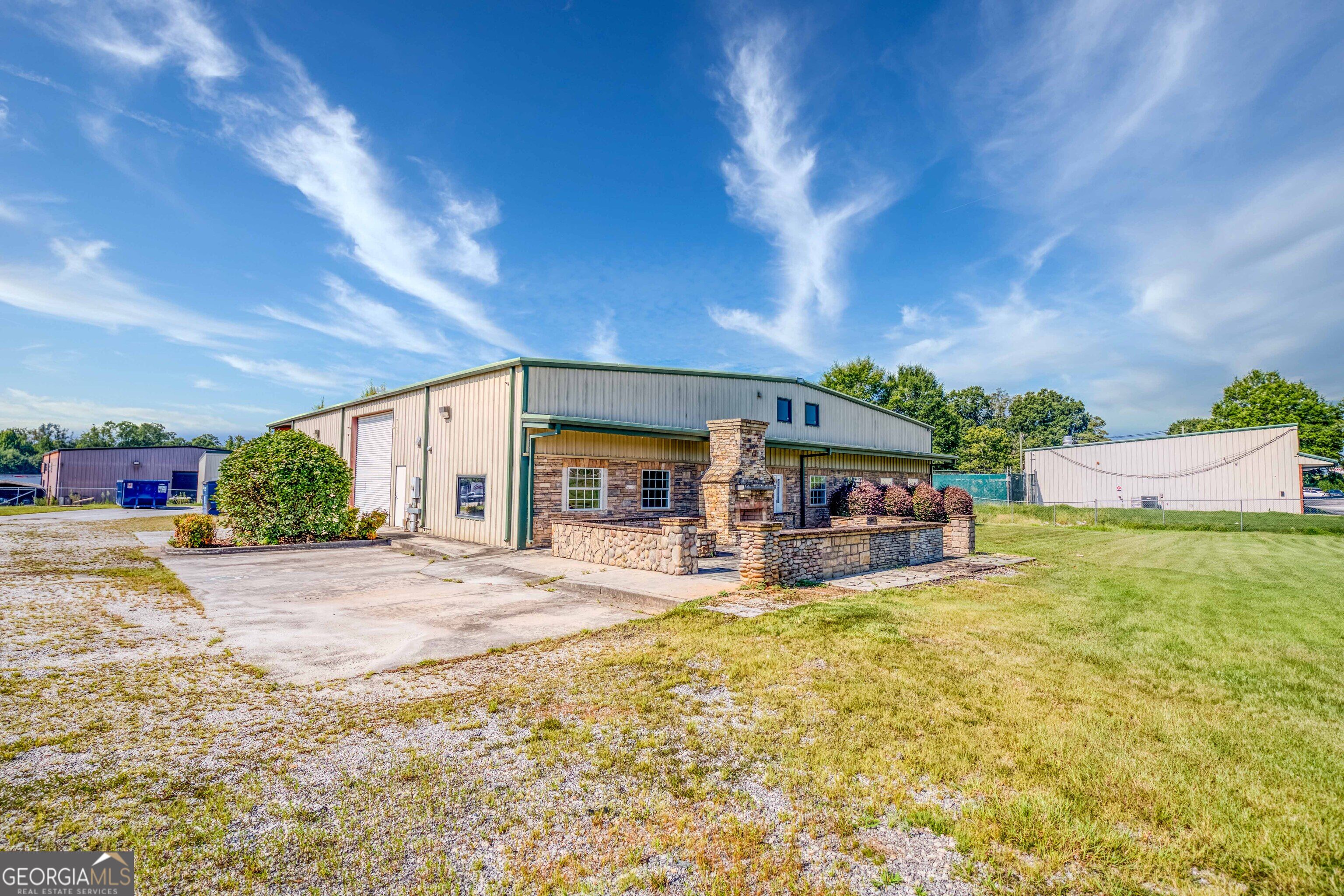 1585 Access Road Property Photo 15