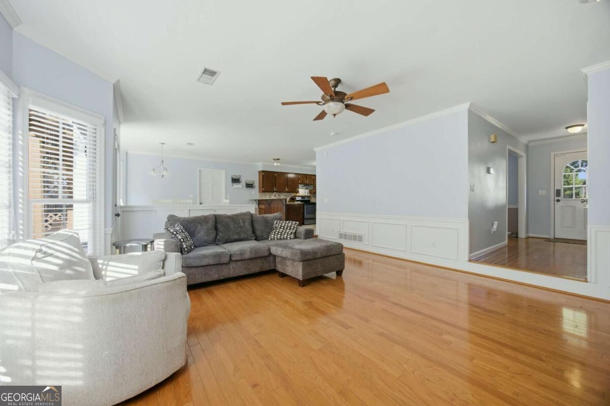 3183 Westfield Way Ne Property Photo 5