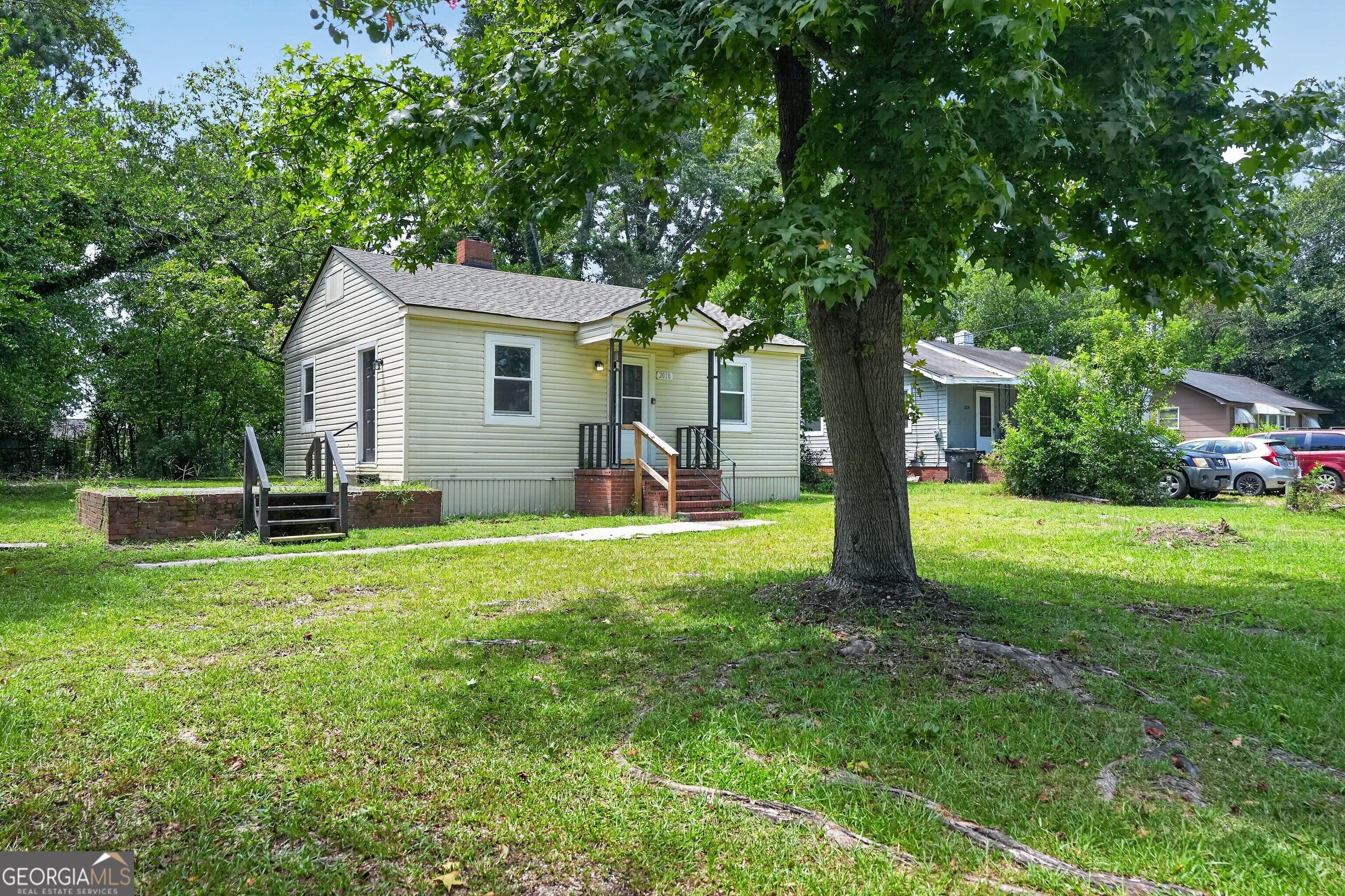 2018 Virginia Avenue Property Photo 3