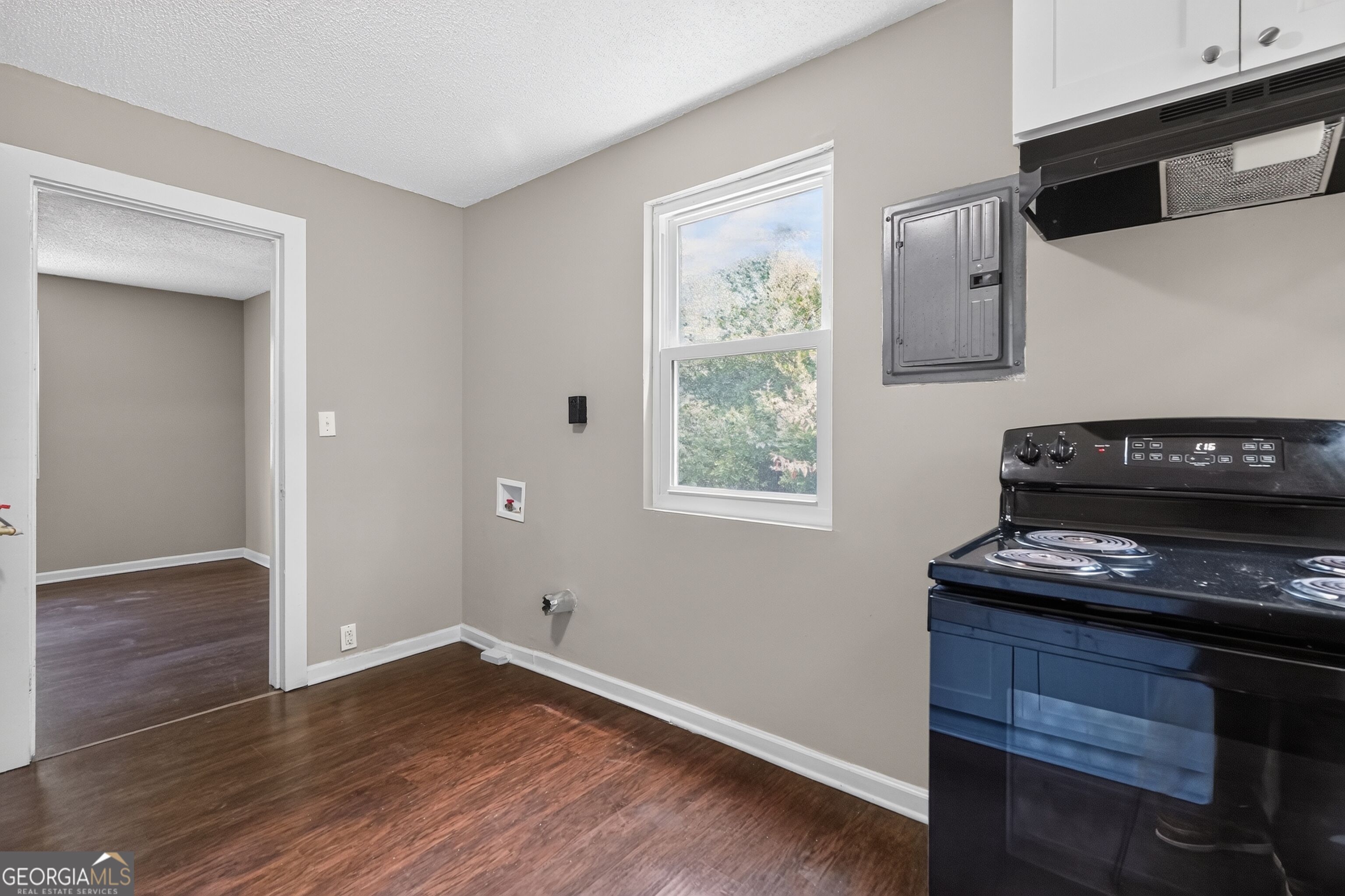 2018 Virginia Avenue Property Photo 9