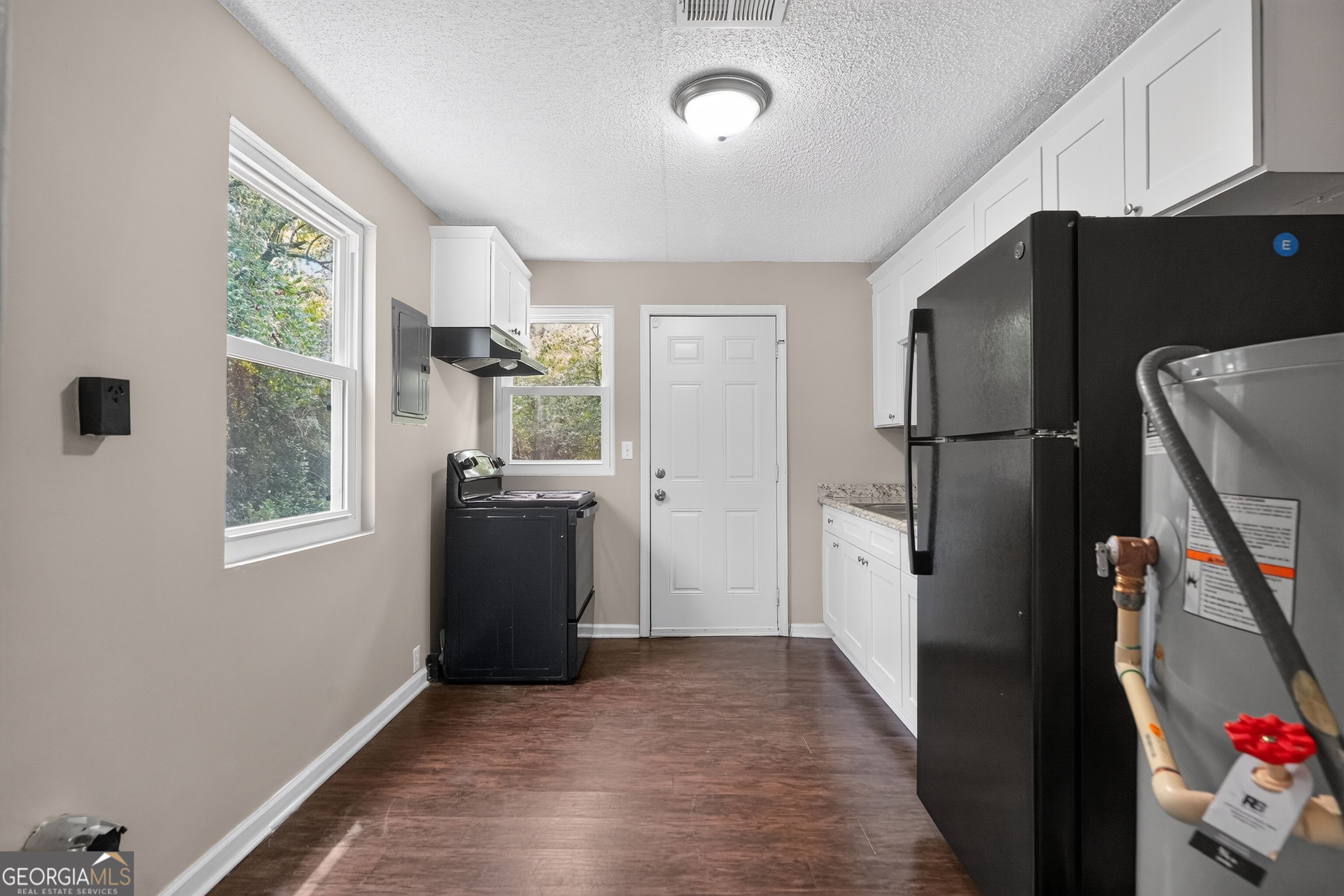 2018 Virginia Avenue Property Photo 10