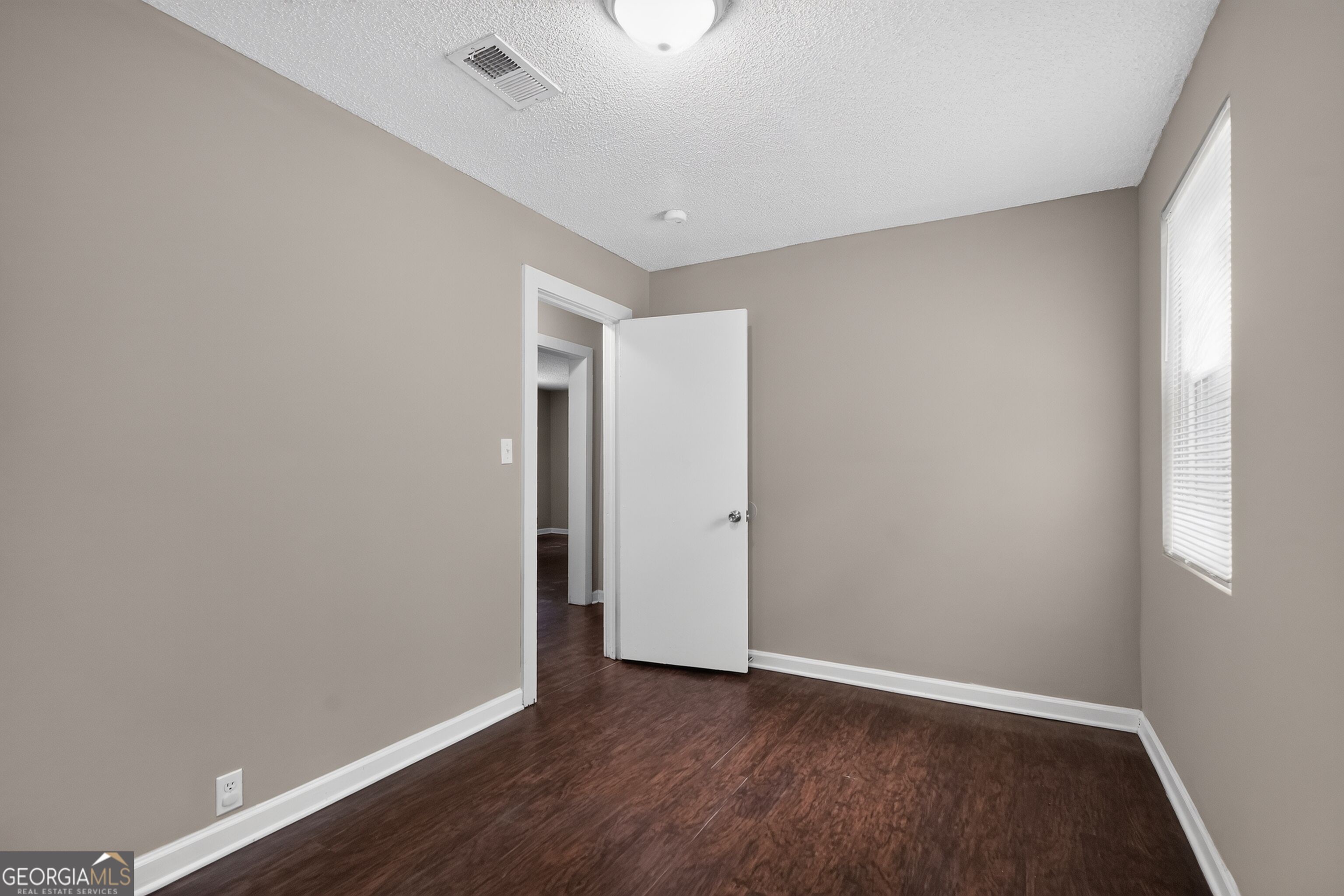 2018 Virginia Avenue Property Photo 11