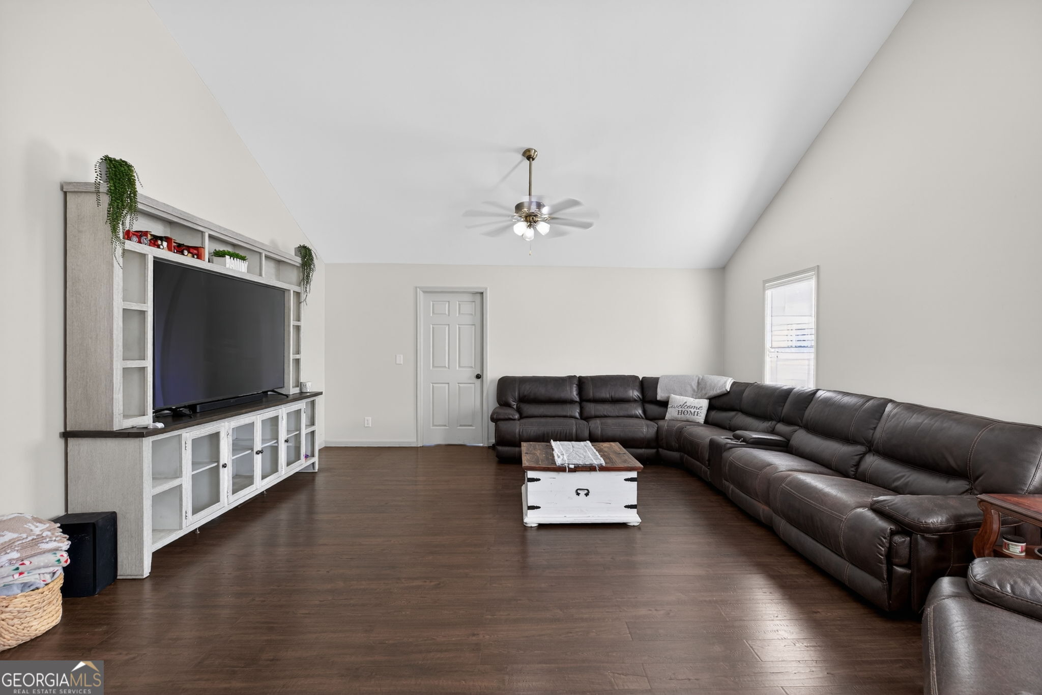 507 Grogan Road Property Photo 6