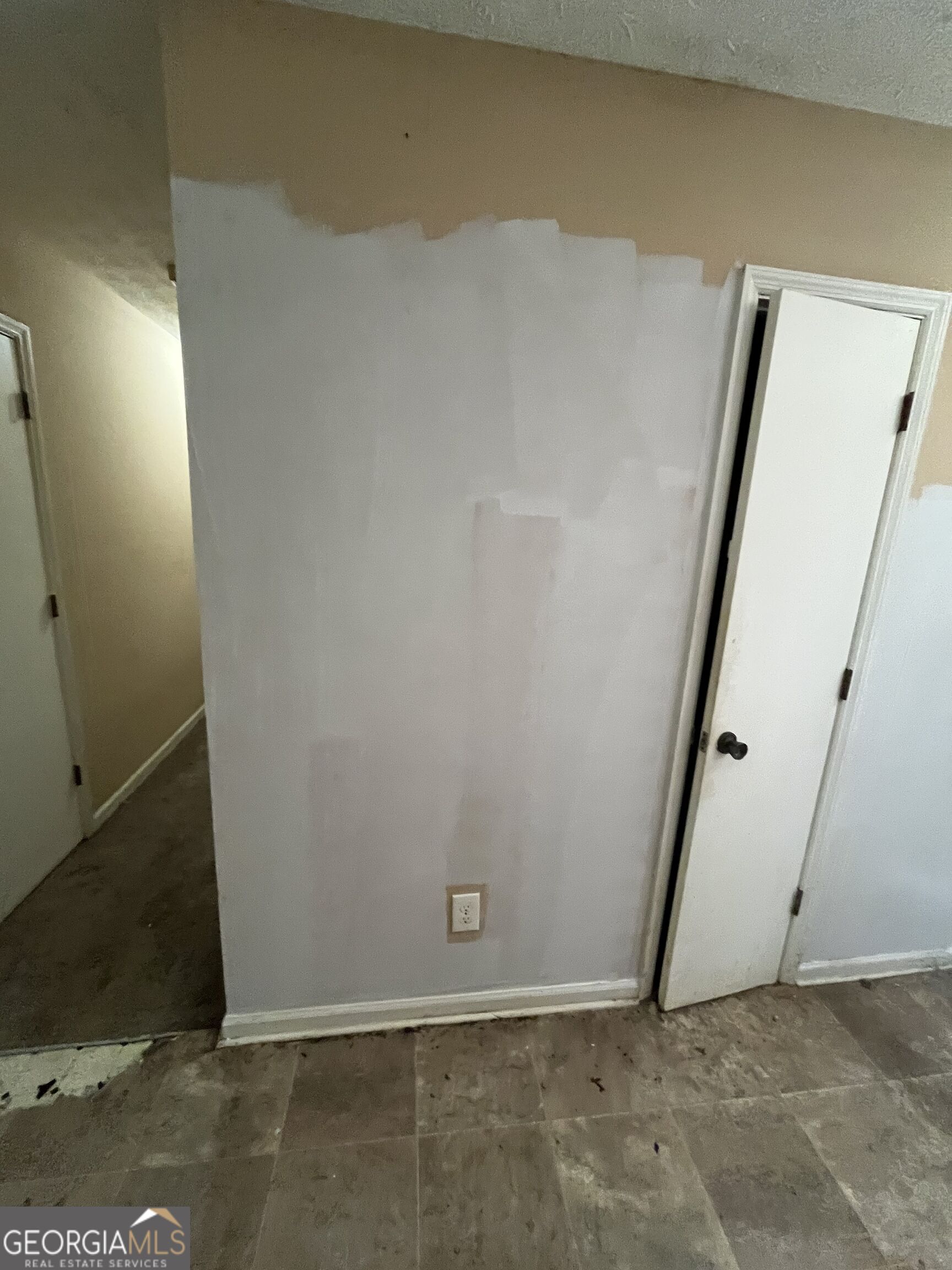 1077 Walnut Creek Lane Property Photo 11
