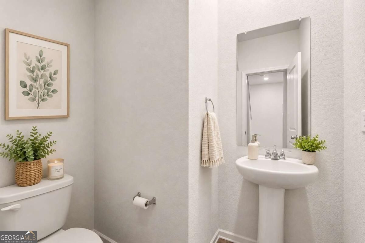 575 Meadows Farm Drive Property Photo 8