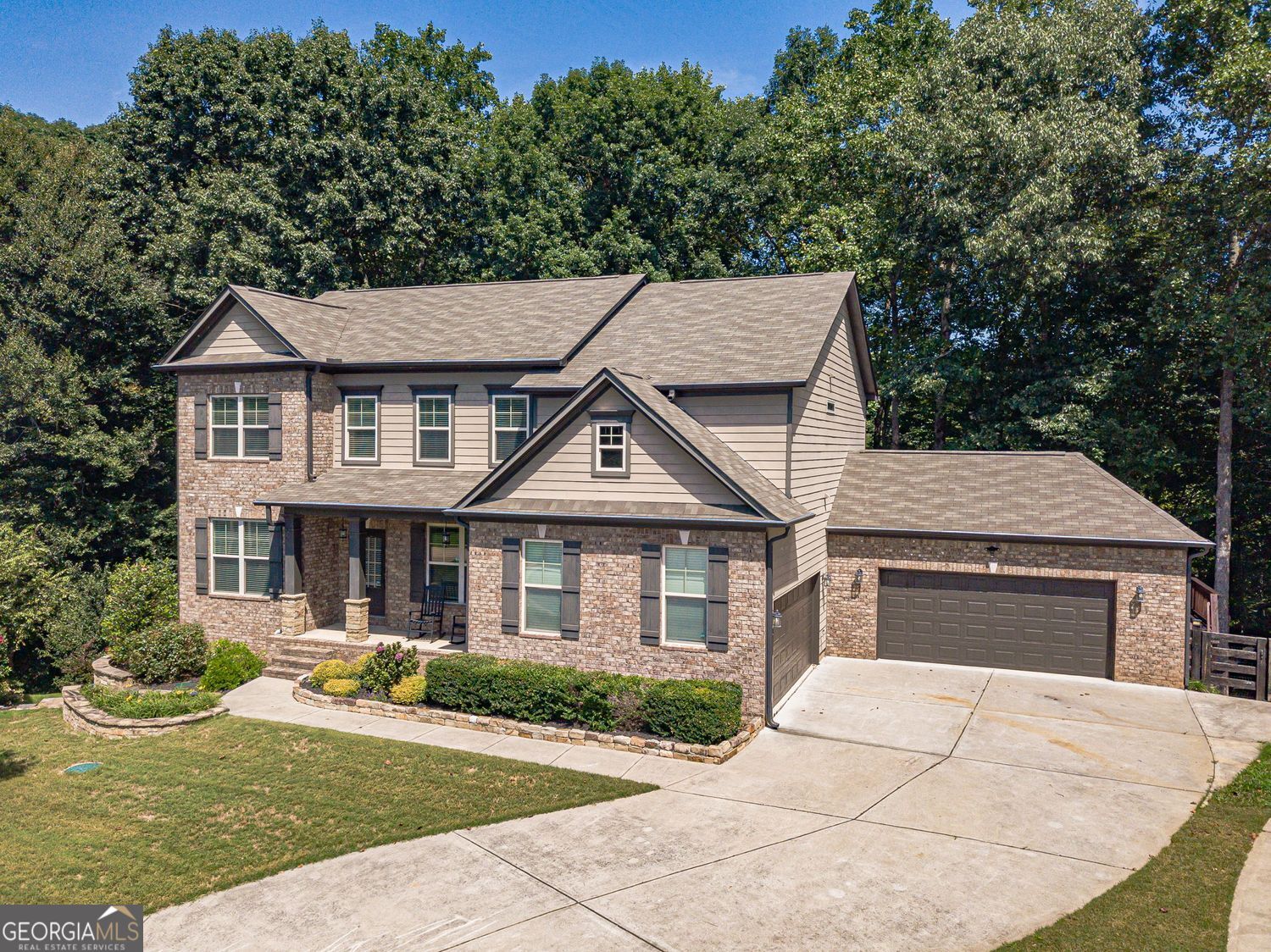 9240 Holly Wood Drive Property Photo 10