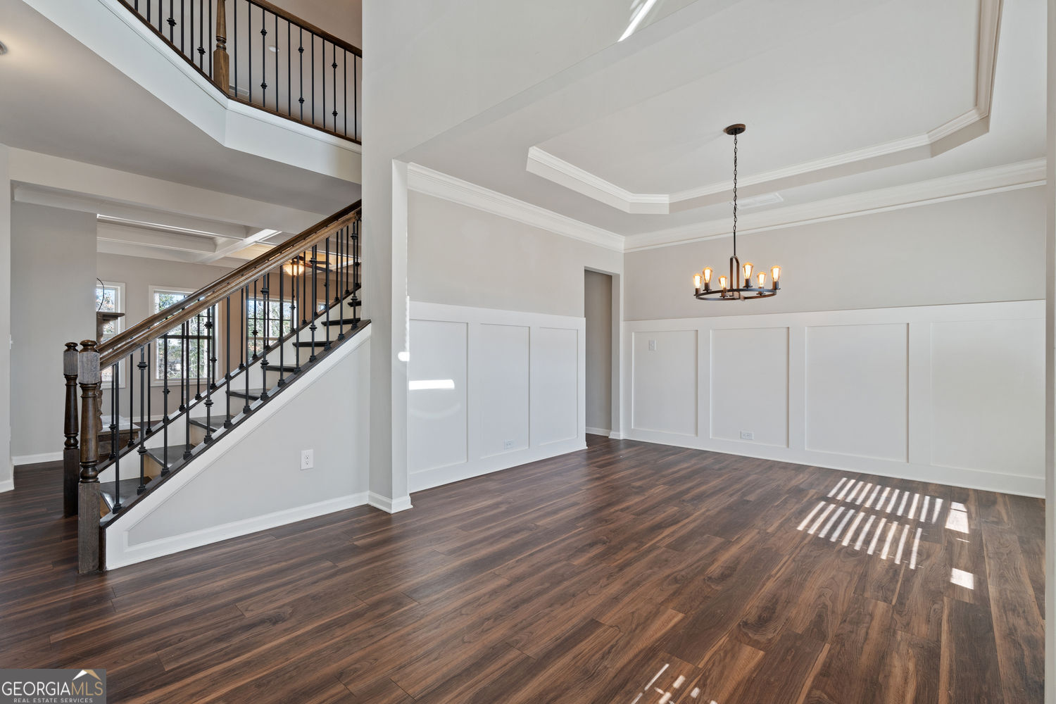9240 Holly Wood Drive Property Photo 14