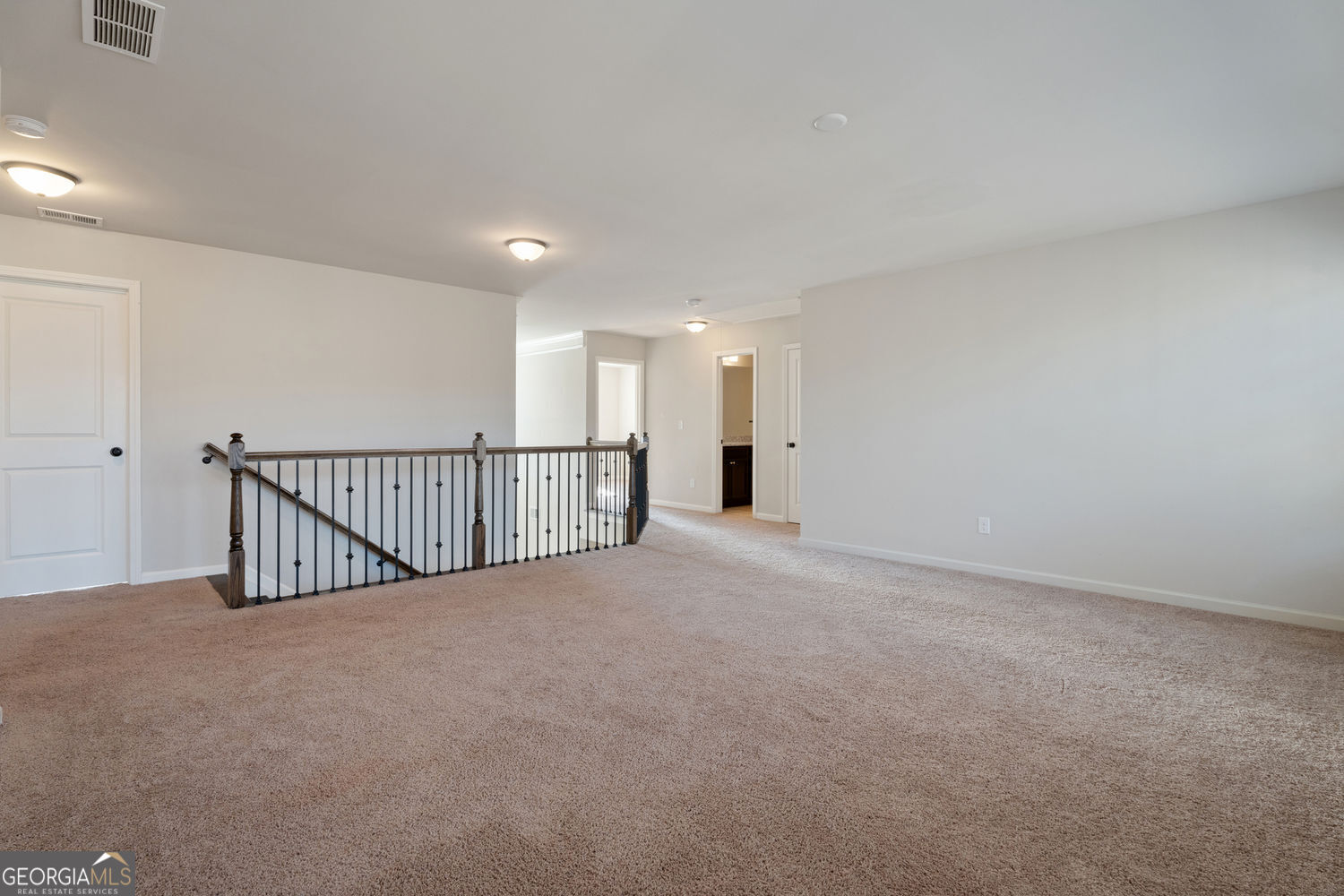 9240 Holly Wood Drive Property Photo 38
