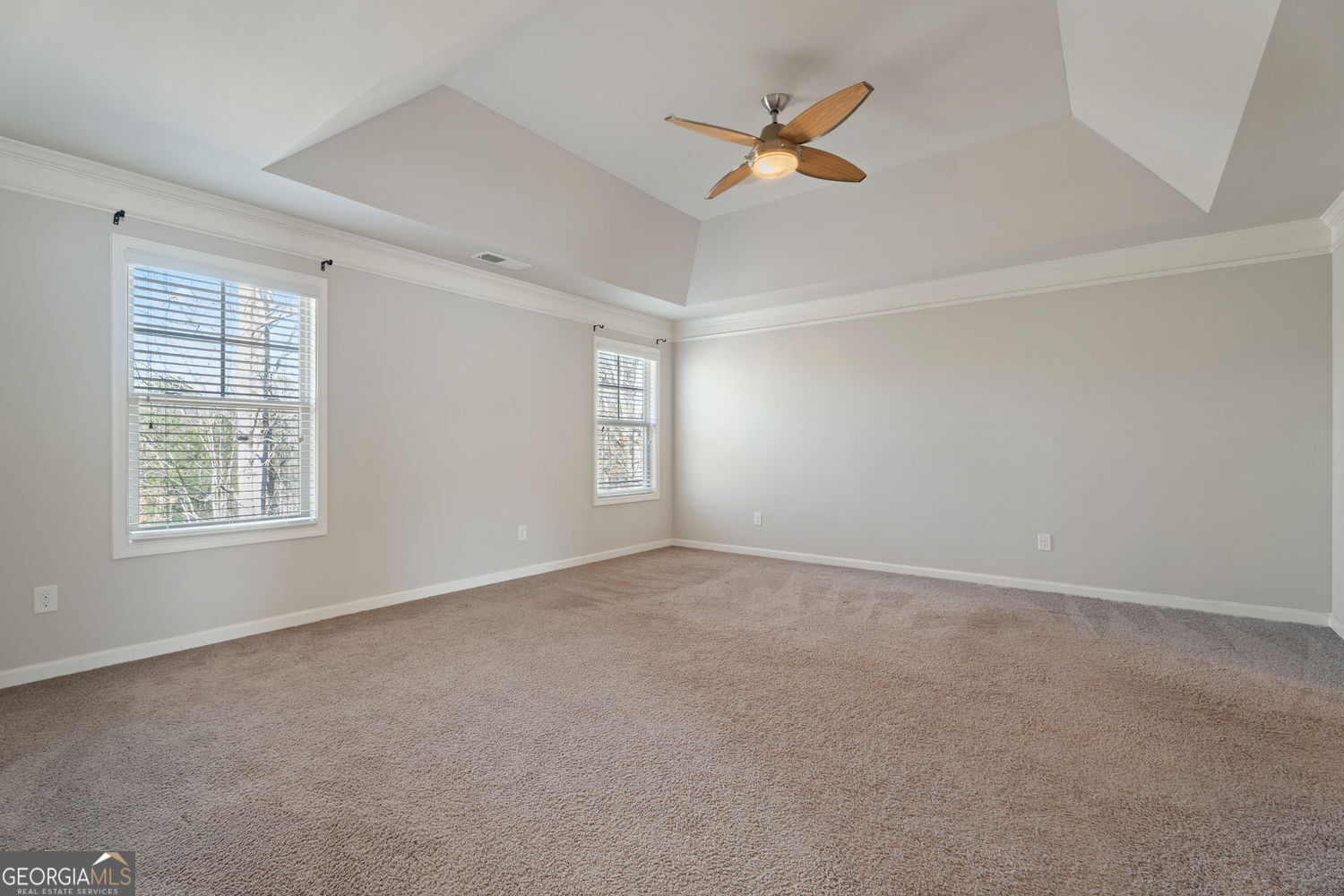 9240 Holly Wood Drive Property Photo 39
