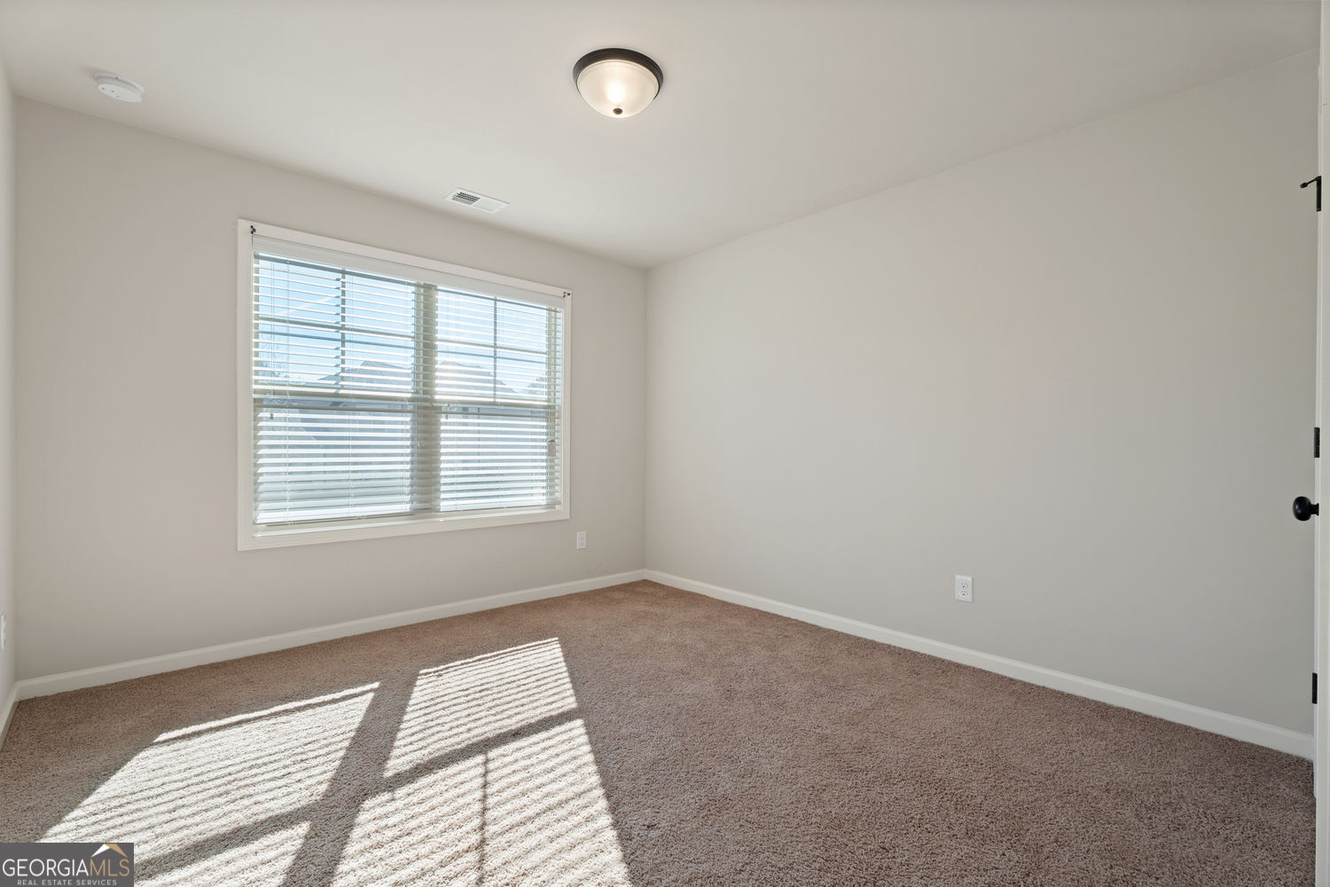9240 Holly Wood Drive Property Photo 45