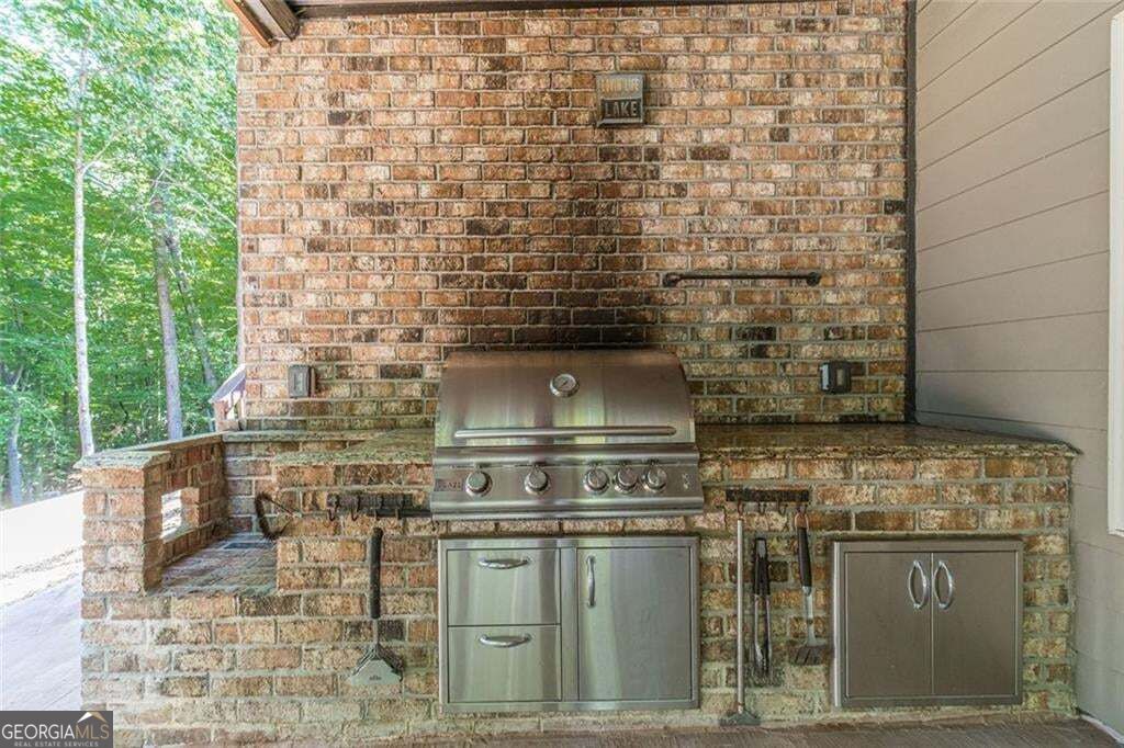 9240 Hollywood Drive Property Photo 62