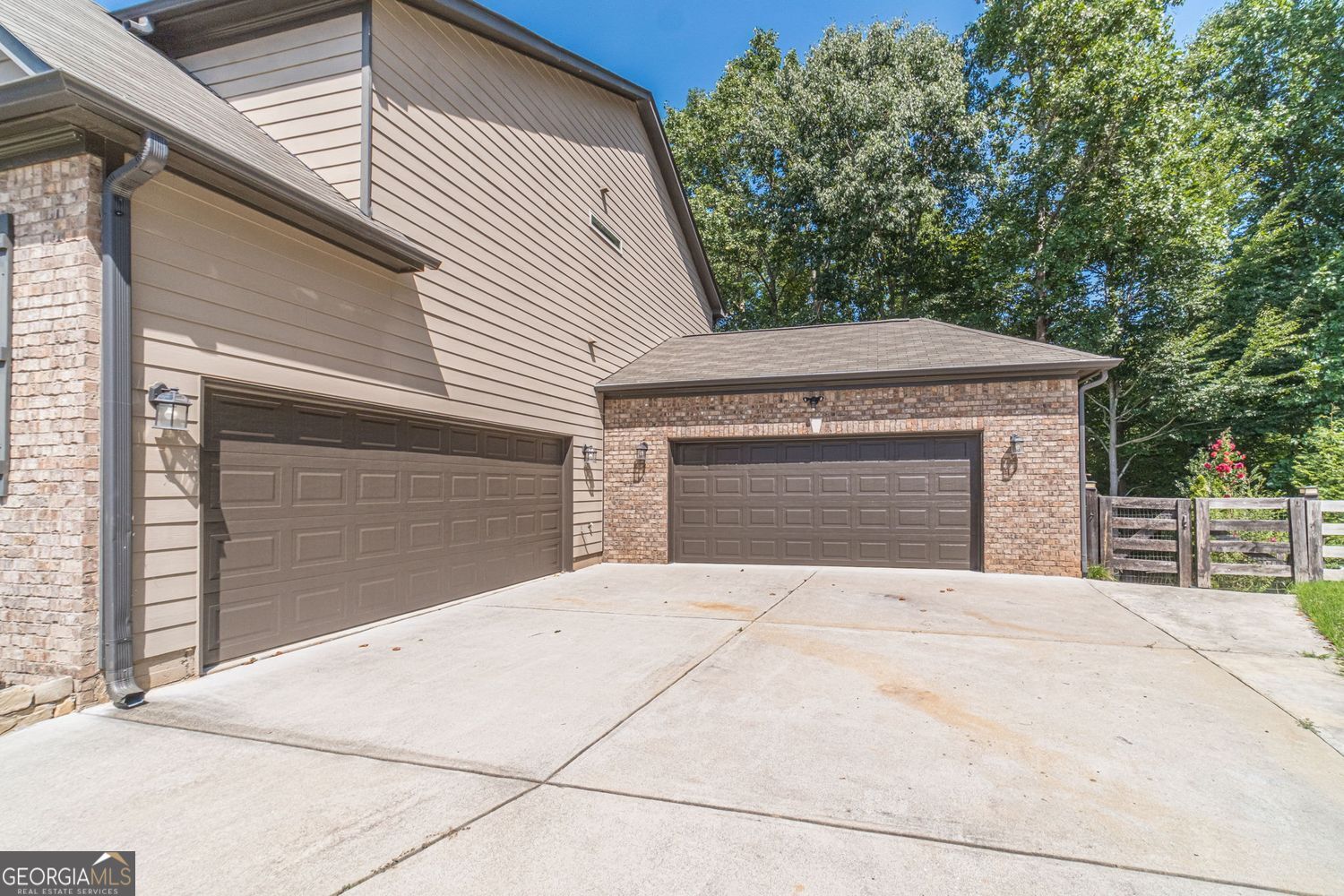 9240 Holly Wood Drive Property Photo 79