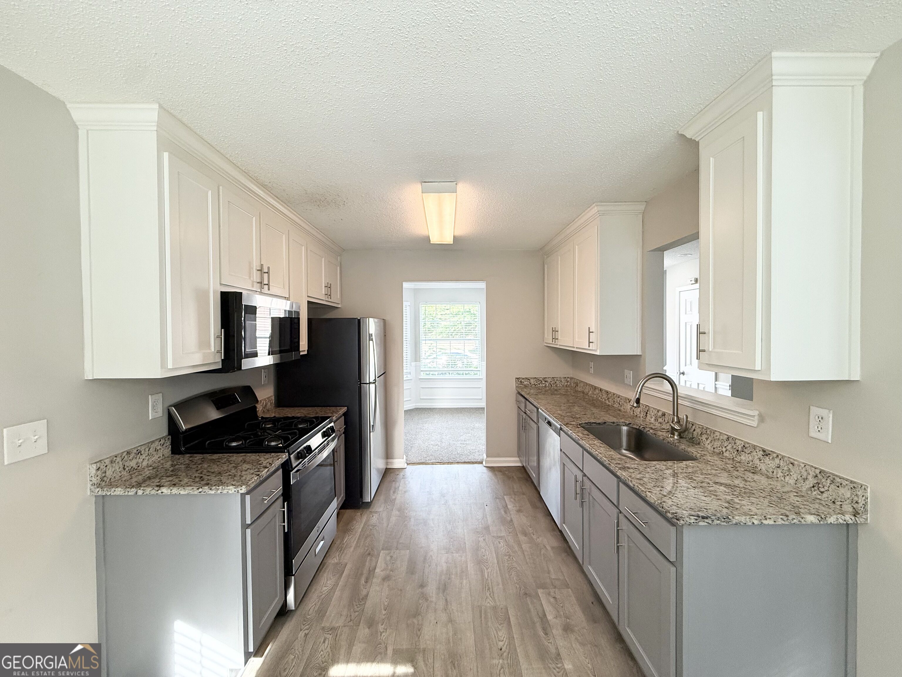 4691 Derby Loop Property Photo 5