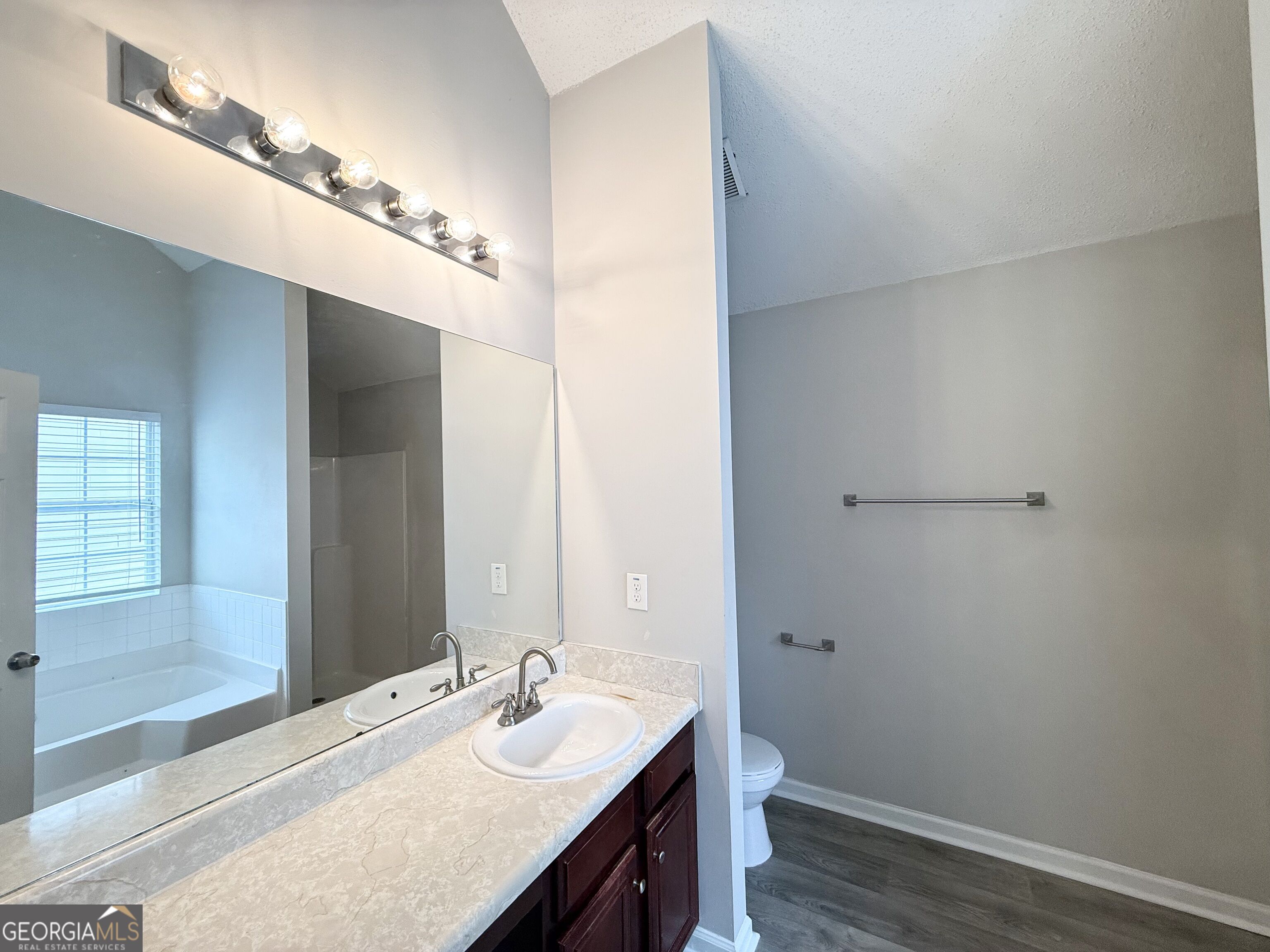 4691 Derby Loop Property Photo 11