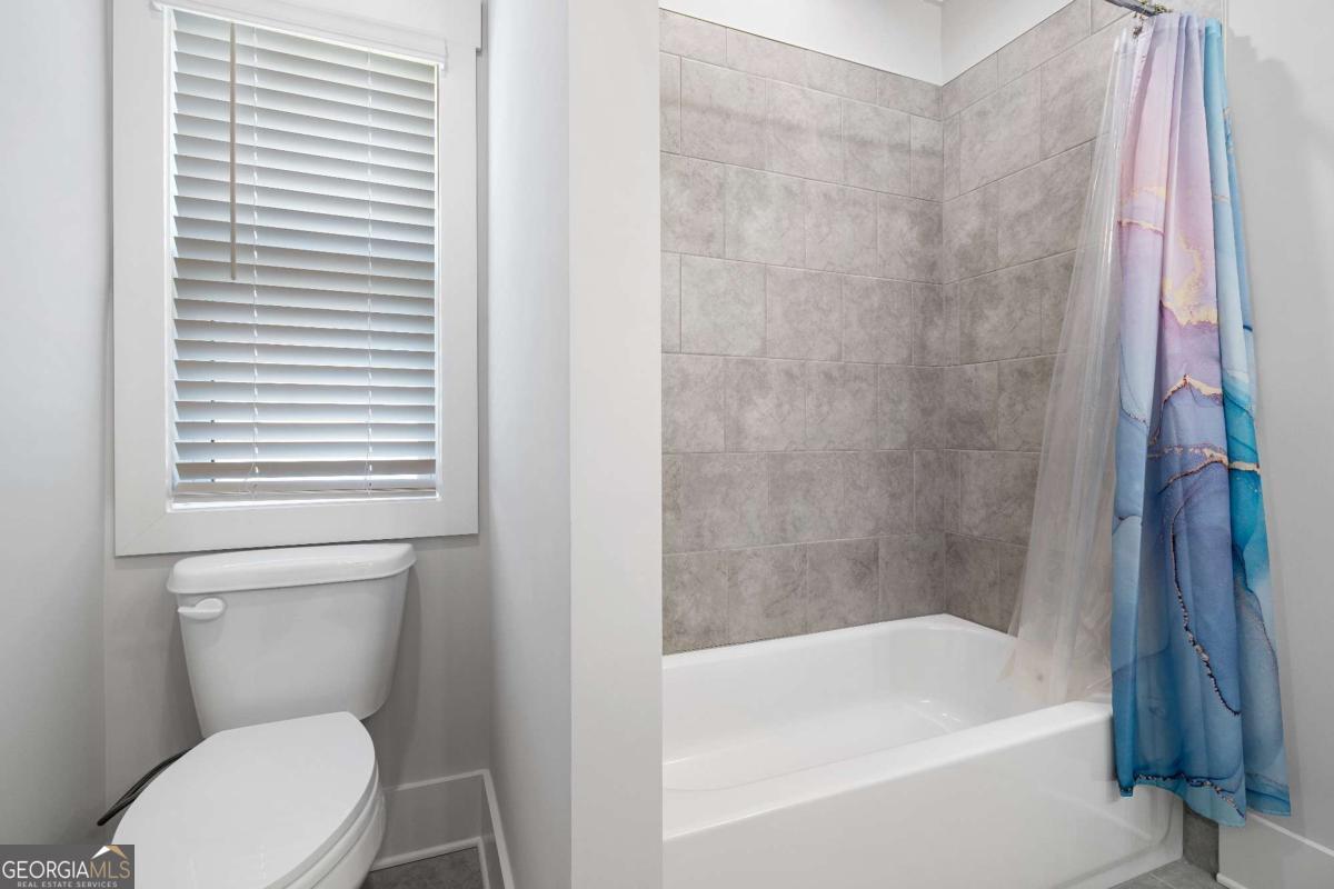 2128 Stonegate Way Property Photo 47