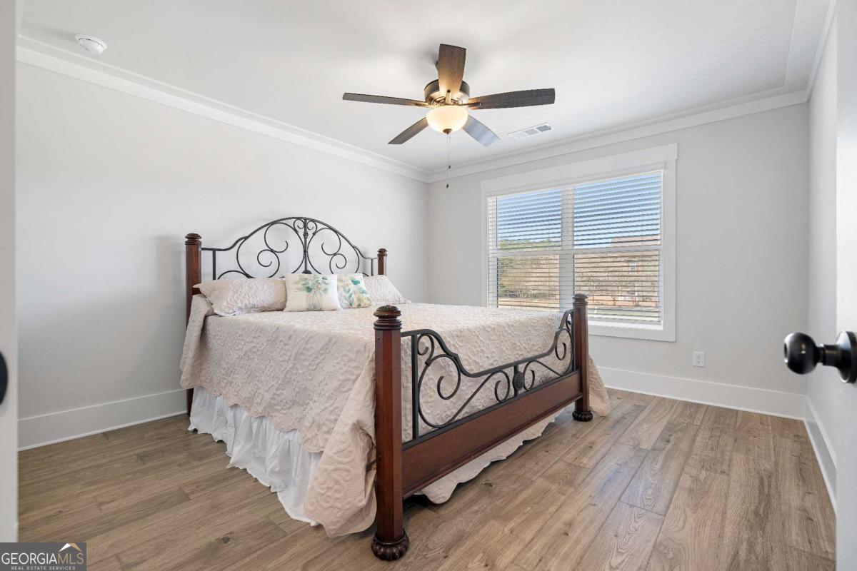 2128 Stonegate Way Property Photo 54