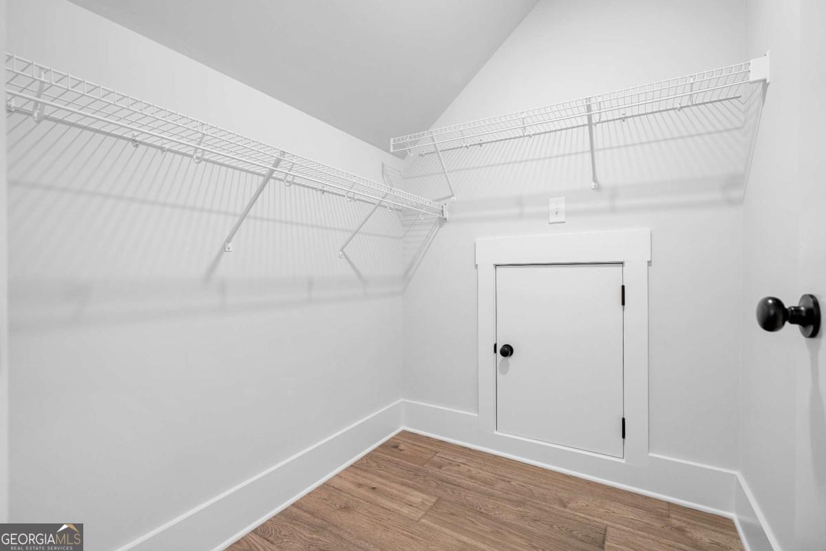 2128 Stonegate Way Property Photo 57
