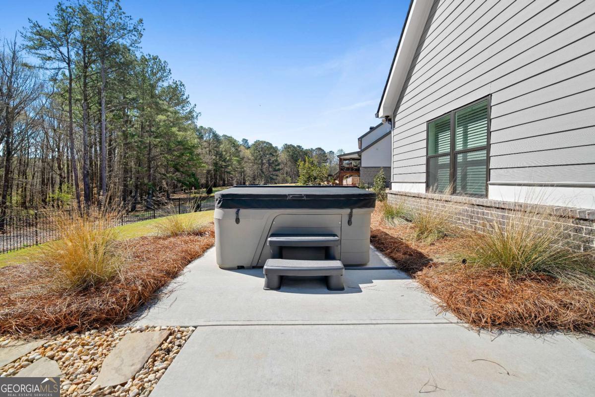 2128 Stonegate Way Property Photo 62