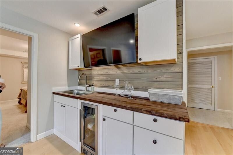 350 Welwyn Walk Property Photo 33